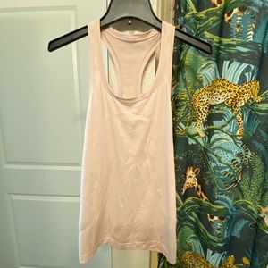 Lululemon swiftly tech Razorback 2.0